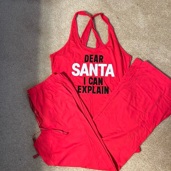 Victoria Secret PJ set “Santa I can Explain” - Picture 1 of 4